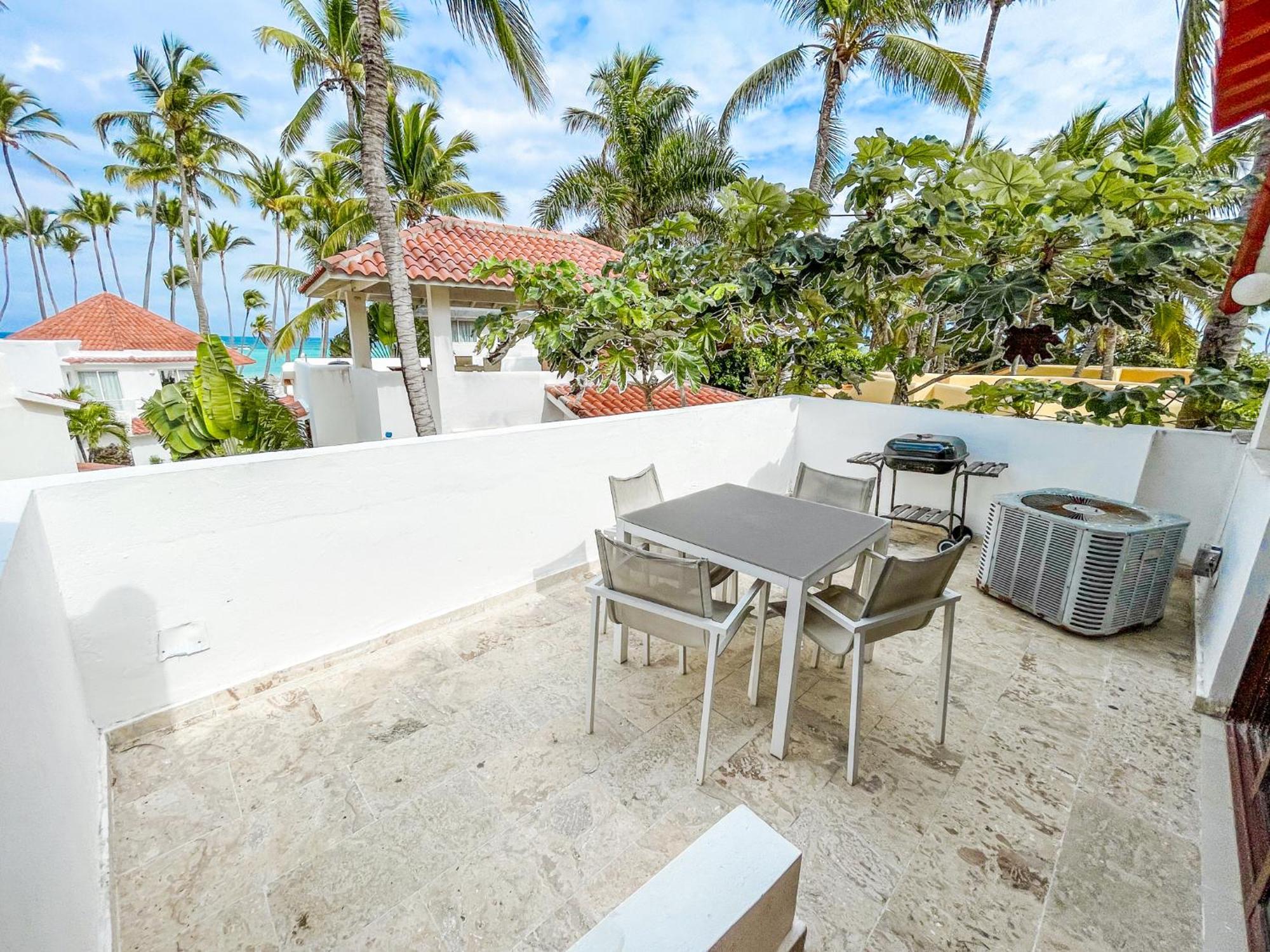 Sunny Seascape Villas & Aparts Hotel Wifi Bbq Los Corales Bavaro Beach Club & Spa Пунта-Кана Экстерьер фото